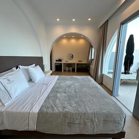 Hotel Aelia Thalassa Monolithos (Santorini)