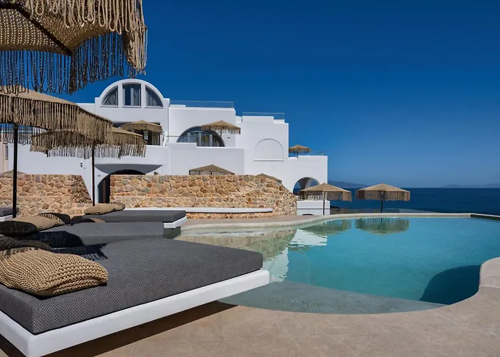 Aelia Thalassa Monolithos